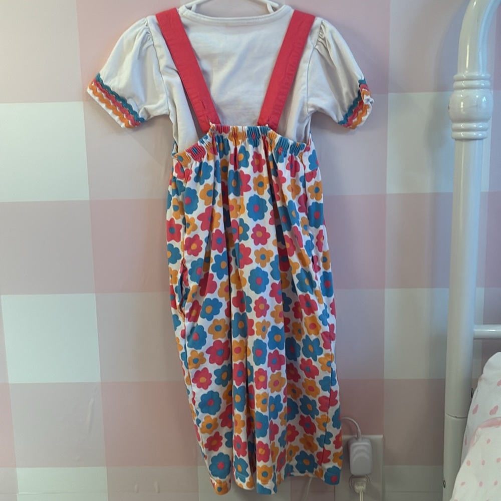 Bisby Ric Rac Tee and Jumpsuit - Picture 2 of 3
